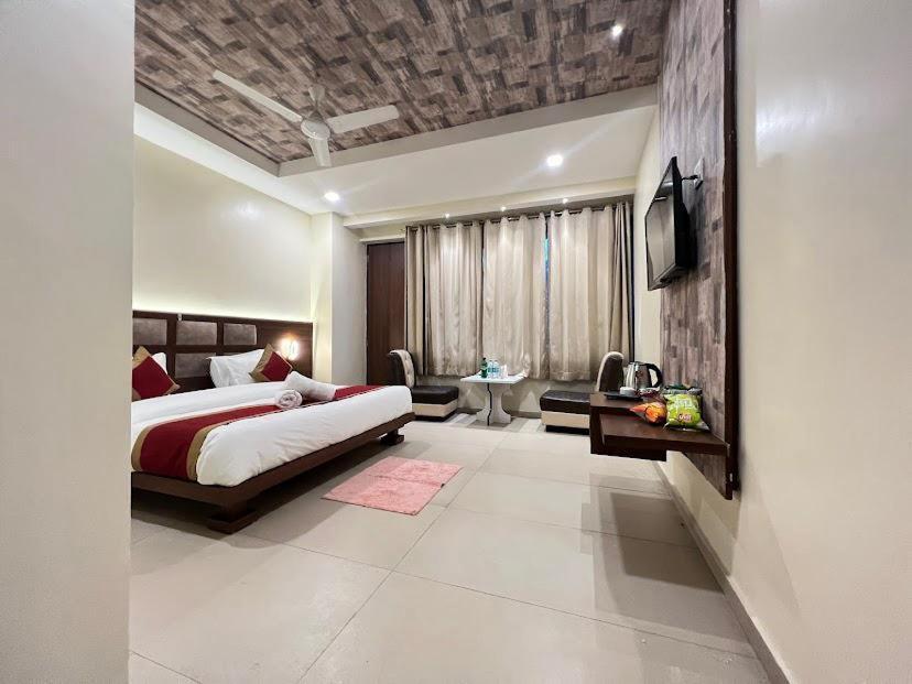 The White Orchid Dalhousie Hotel Luaran gambar