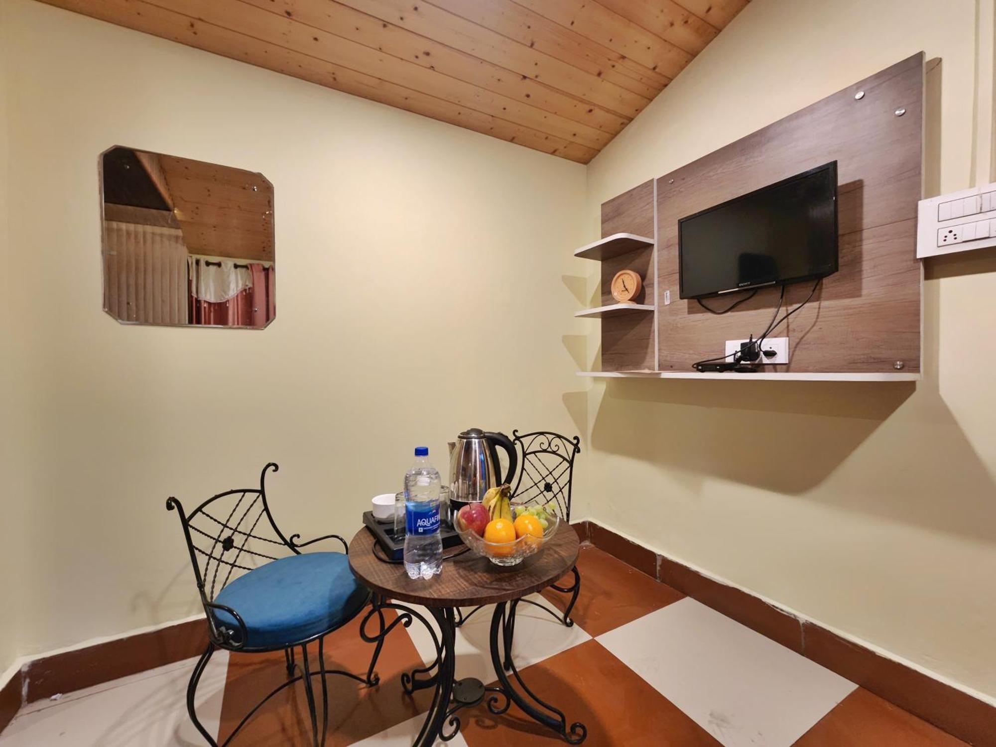 The White Orchid Dalhousie Hotel Luaran gambar